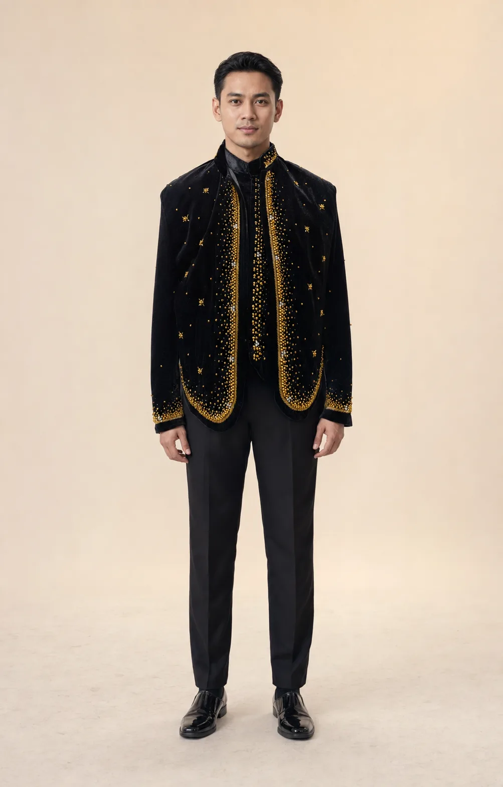 Beskap Jawa Pengantin Hitam untuk Groom