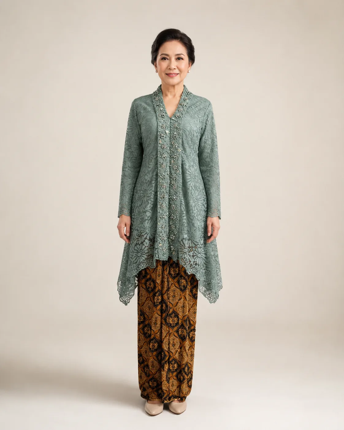 Kebaya Blue untuk Mom